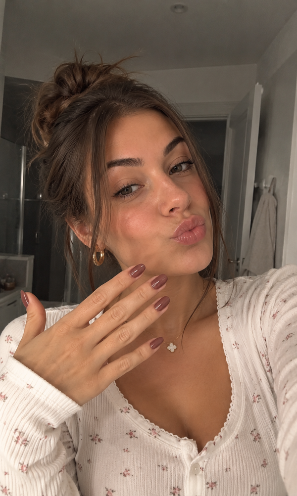 Lena F.